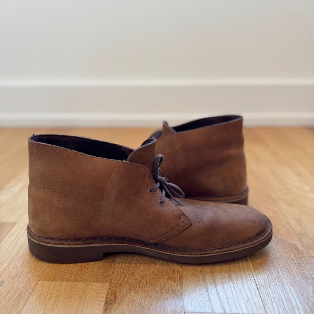 Clarks Chukka Boots Tan Suede - Excellent Condition - Mens Sz 12